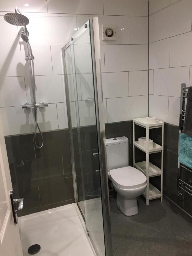 Short Term Lets From £15 Per Person Per Night Apartment Bristol Bagian luar foto