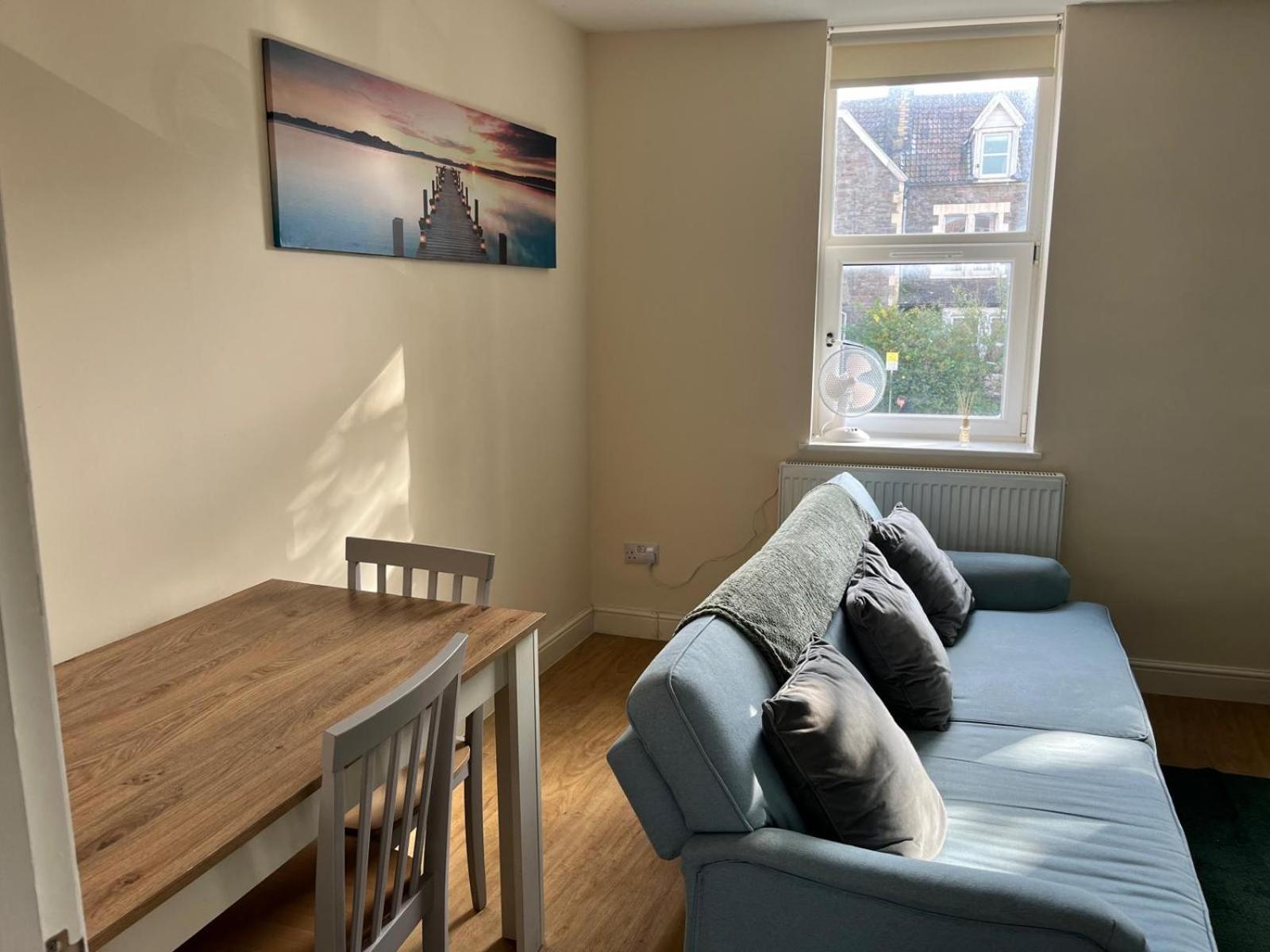 Short Term Lets From £15 Per Person Per Night Apartment Bristol Bagian luar foto