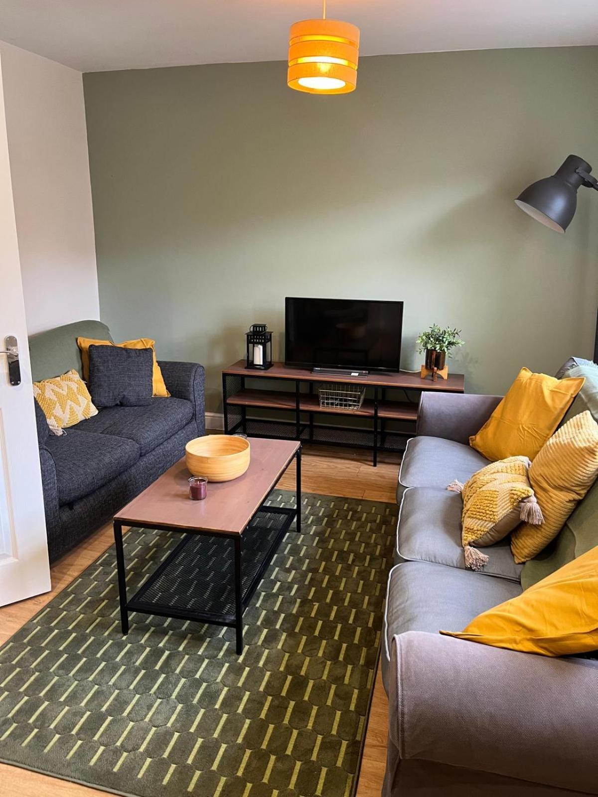 Short Term Lets From £15 Per Person Per Night Apartment Bristol Bagian luar foto